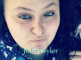 Jodie_Taylor