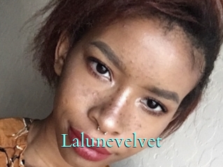 Lalunevelvet